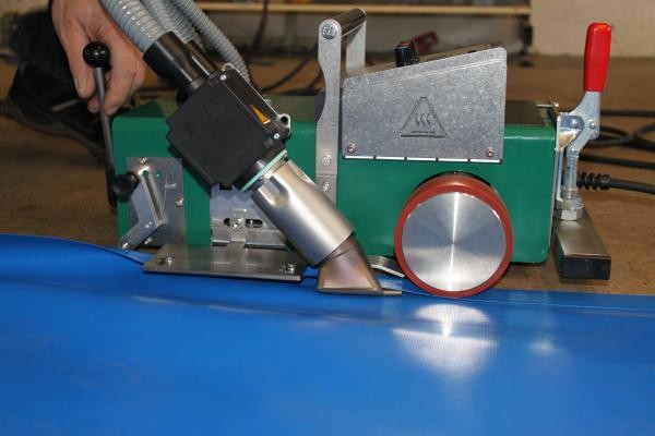 Аппарат для изготовления тентов